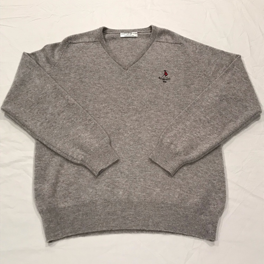 Johnston’s of Elgin Muirfield GC V Neck Sweater 44